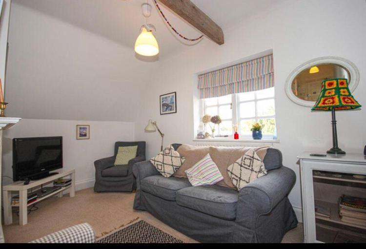 Light And Airy Central Lyme Regis Appartment With Parking Luaran gambar